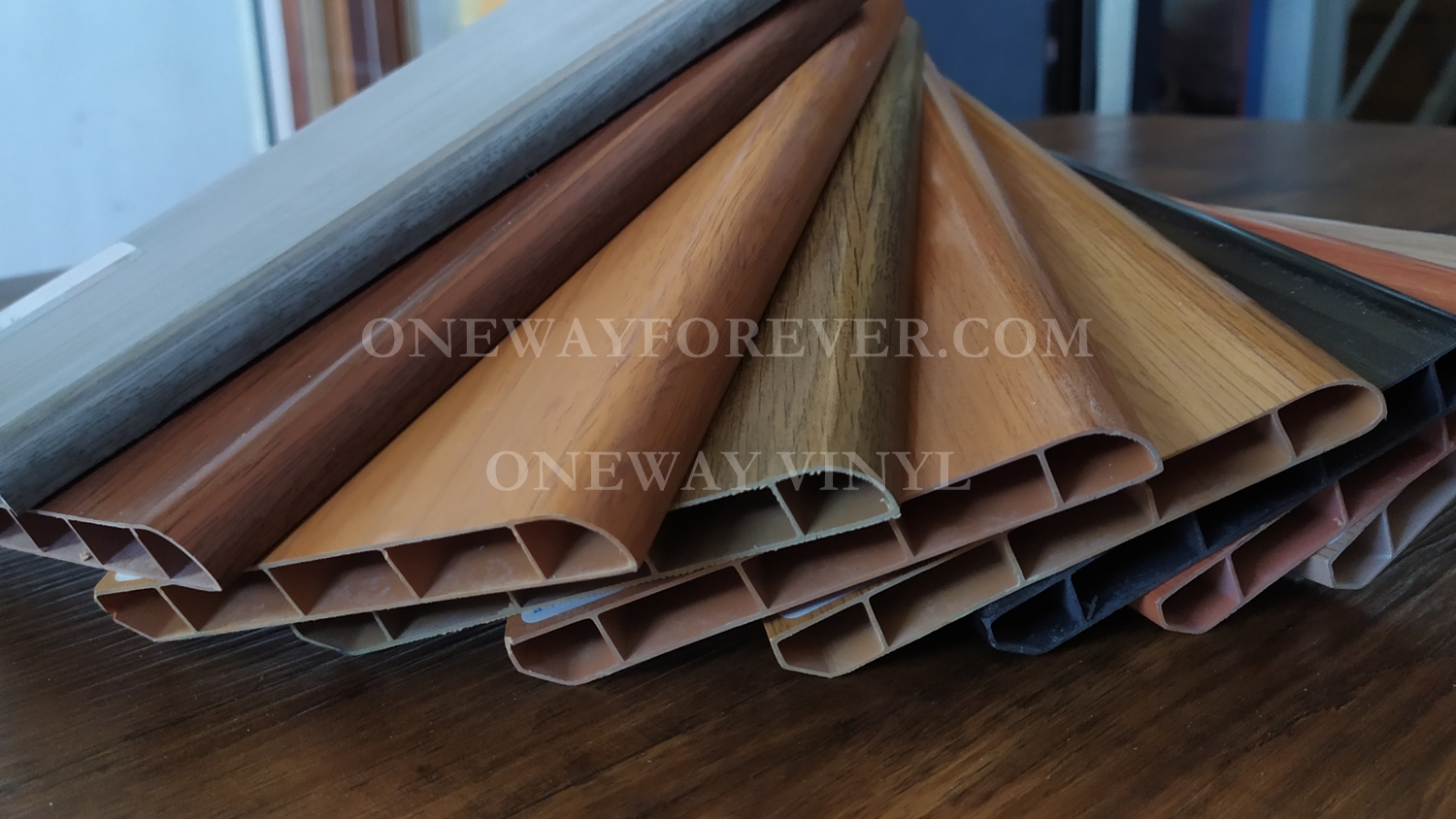 Plint Lantai PVC di Balibali